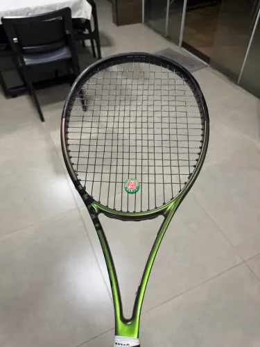 Wilson Blade 98 V8 raquete de tênis 16x19 cor verde e preto tamanho L2