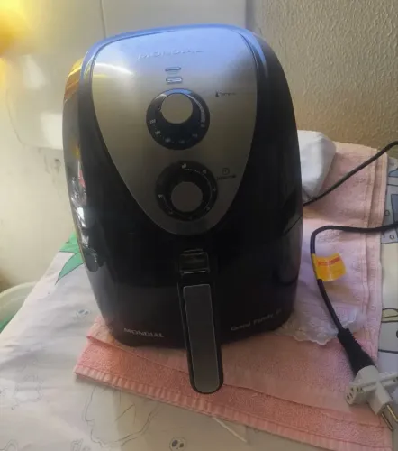 Air Fryer Mondial Family AFN-40-BI Preto 4L