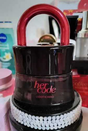Vendo perfume Her Code Clímax.