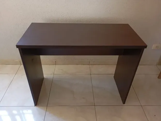 Mesa escrivaninha/aparador Etna