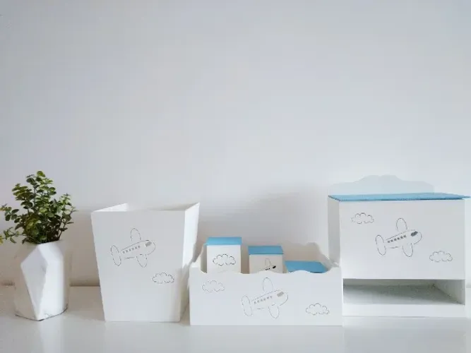 Kit Higiene Bebê + Porta Fralda + Lixeirinha MDF Branco/Azul