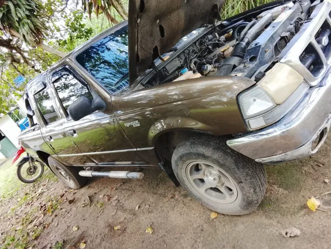 Ford Ranger XLT 2.5 4X2 CS Diesel 2001
