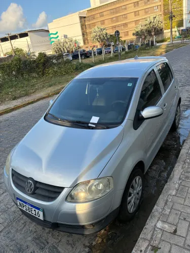 Volkswagen Fox Plus 1.0mi/ 1.0mi Total Flex 8V 4P 2010