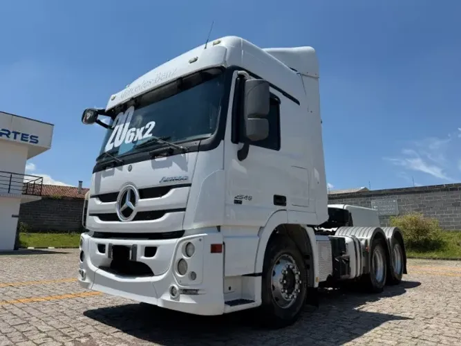 MB ACTROS 2546 6X2 MOTOR EM LINHA 