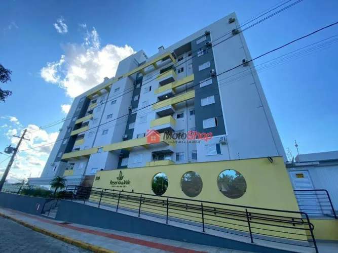 Apartamento com 2 dormitórios para alugar, 59 m² por R$ 2.100,00/mês - Centro - Araranguá/