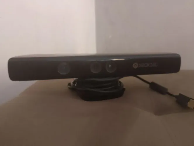 vende-se Kinect do Xbox 360