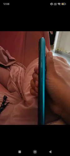 Celular usado Samsung m12