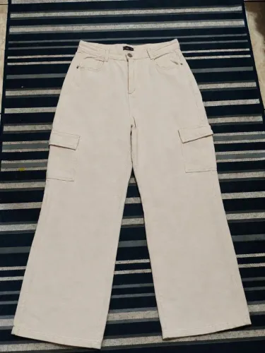 calça cargo nude tamanho 44