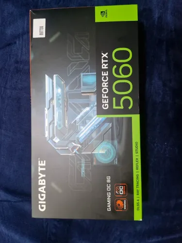 RTX 5060 Windforce Gigabyte