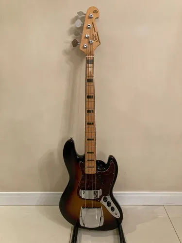 Baixo SX VTG 70s com Cover