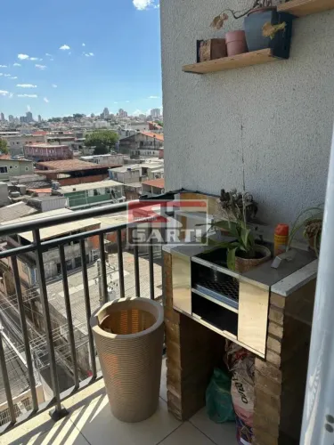 LINDO APARTAMENTO COM SACADA , BEM MODERNO E PLANEJADO , GRANDE OFERTA !
