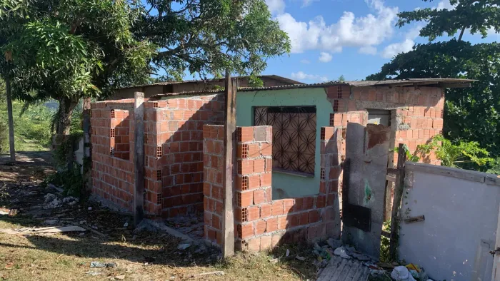 Vende-se terreno em Marcos Freire