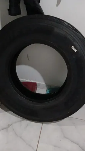 Vendo Pneu 275, Novo. Passo cartão 