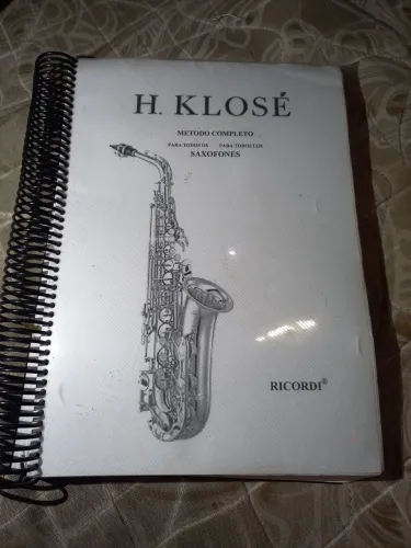 Método completo para saxofone H.Klosé