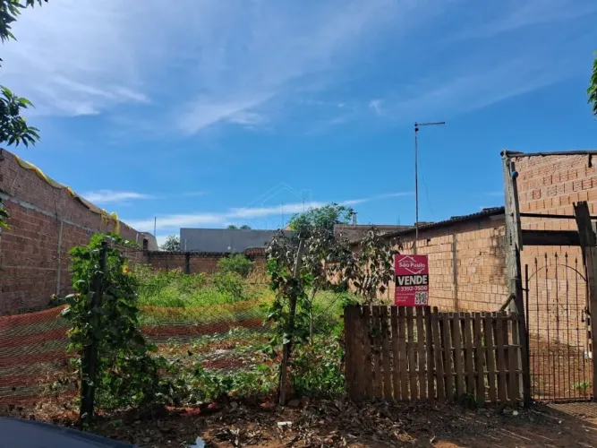 Terreno disponível para venda no Jardim Aliança