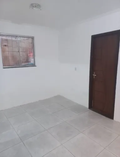 Alugo Casa em Plataforma no são João