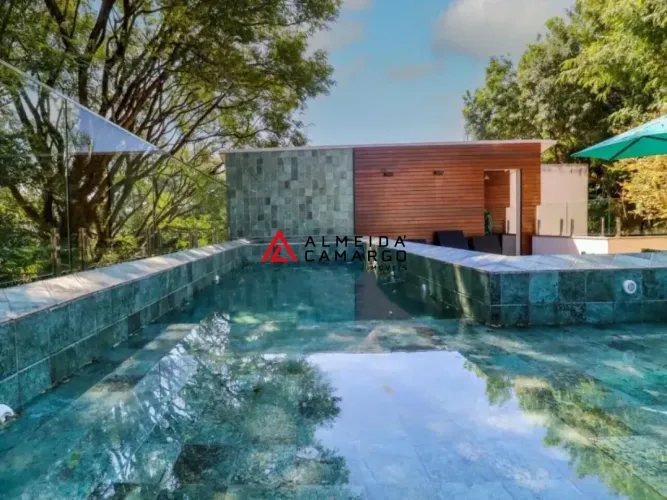 Casa de Condomínio Vila Madalena Piscina Reformada 4 Suítes 5 Vagas 733m²