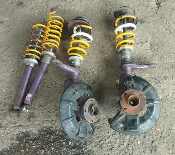 Kit Suspensão Coilover KW - [Modelo do Carro] - Regulável" " FALTA RECONDICIONAR "