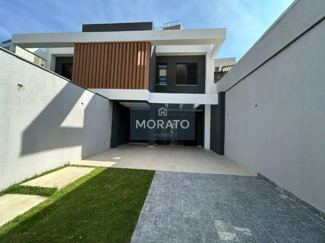 Casas Geminadas 3 Quartos, 3 Suítes, 4 Vagas de Garagem, no Bairro Santa Amélia