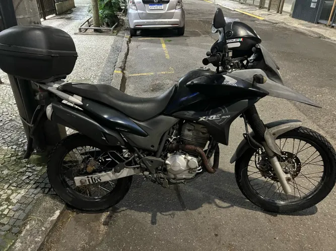 Honda Xre 300 ano 2012