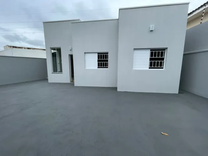 Casa para Venda em Presidente Prudente, Jardim Santa Fé, 2 dormitórios, 1 banheiro, 2 vaga