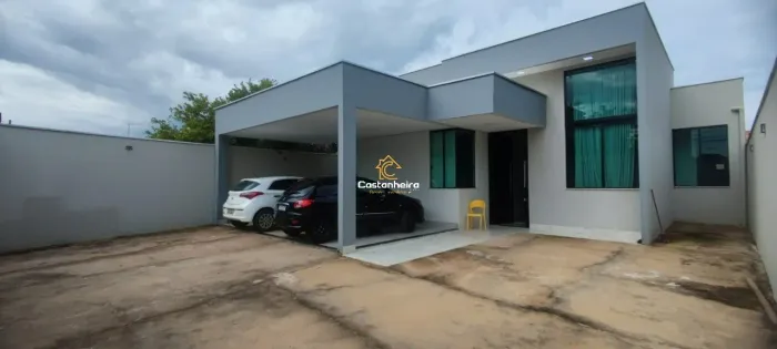 Casa Semi-Mobiliada - 03 Quartos sendo 01 Suíte Plena com Closet - Plano Diretor Sul