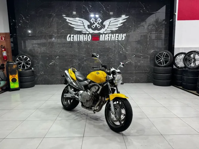 HONDA CB 600F HORNET