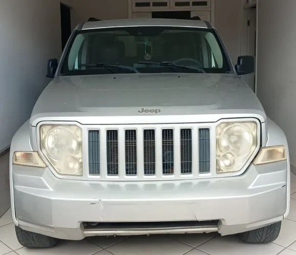Jeep Cherokee Sport 3.7 4X4 V6 12V Aut. 2008