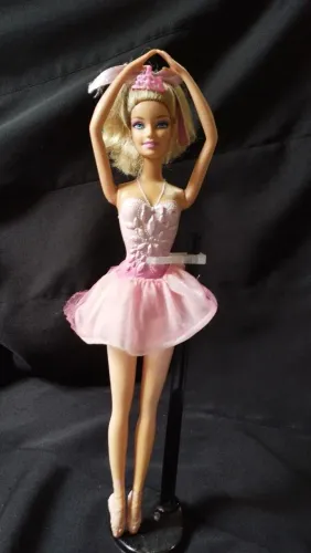 Barbie Bailarina 2010 Original da Mattel