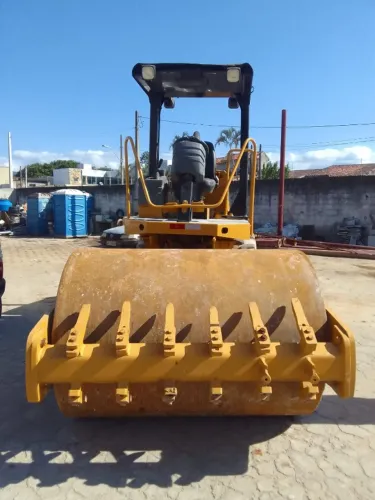 Rolo Compactador Caterpillar 2006 CS423E Operacional