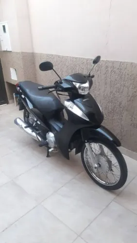Vende-se Honda Biz, topissima! ABAIXO DA TABELA!!!