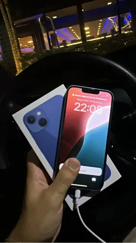 iPhone 13 128