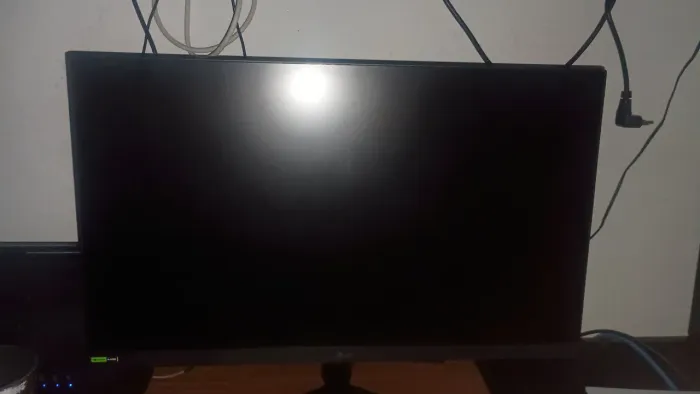 Tv monitor 180 hz 