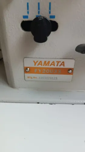 Máquina de costura Yamata Zig Zag e reta, semi industrial.
