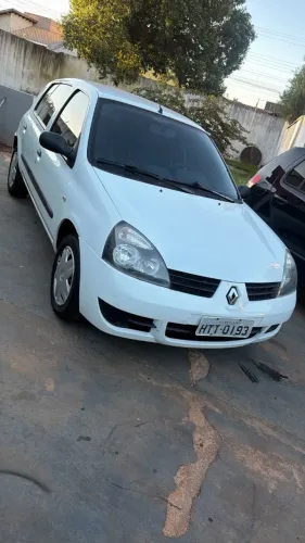 Renault Clio Campus Hi-flex 1.0 16V 3P 2010