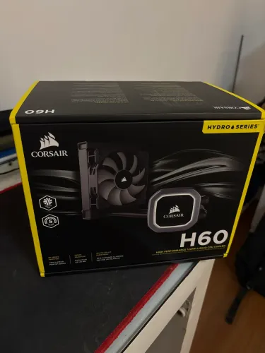 Water Cooler Corsair H60 Hydro Series NOVO, LED Branco, 120mm, AMD/Intel, Preto