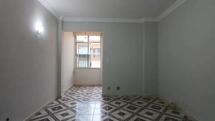Apartamento | 3 Quartos + Dependência Completa | Tijuca | Rua Uruguai | 96m²