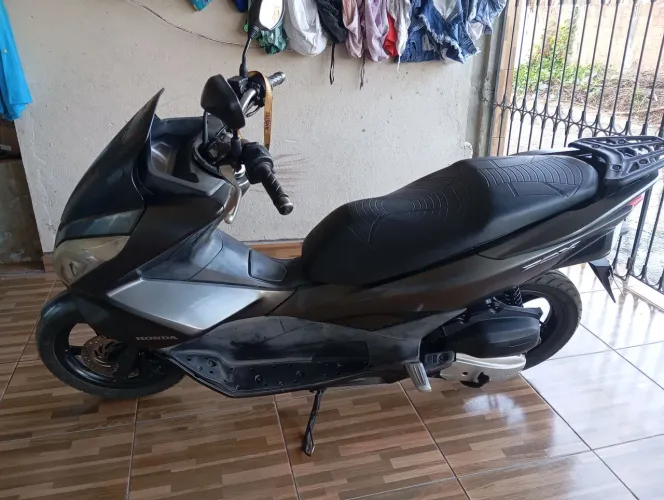 Vendo Moto PCX Toda Revisada 