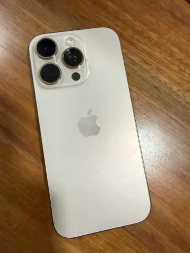 iPhone 16 Pro - 256 GB. Bateria 90% - Aceito cartão 