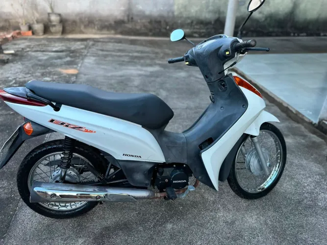 Vende-se biz 110