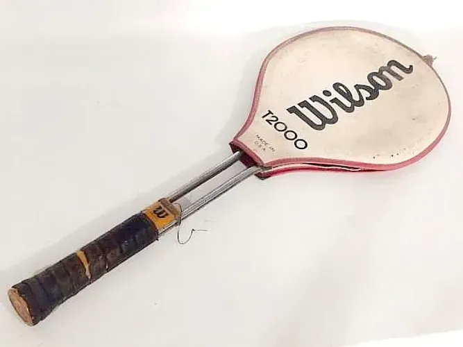 Raquete de tênis Wilson Antiga T2000