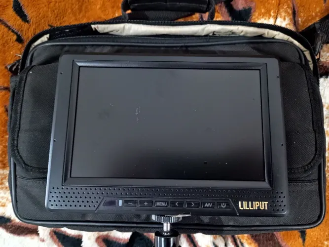 Monitores Lilliput 7 pol. pra DSLR