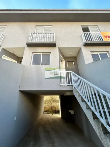 Sobrado á venda - Residencial Santo Antônio