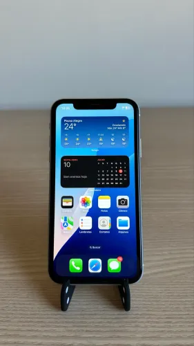 iPhone XR 64GB branco 