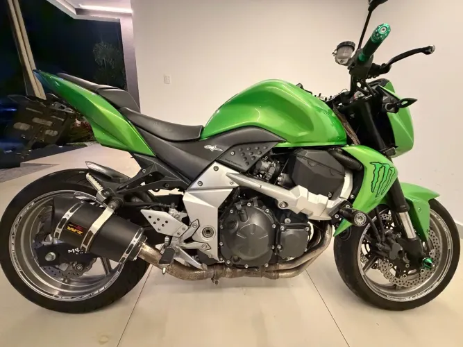Kawasaki Z 750 2010