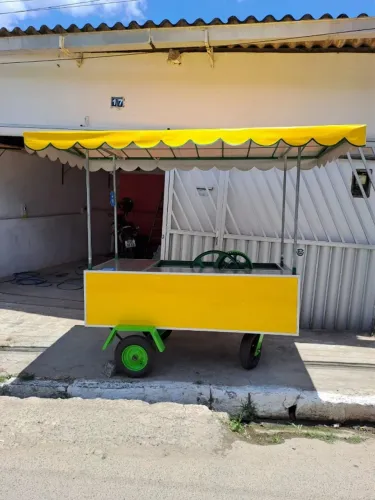 Carroça com caldo de cana