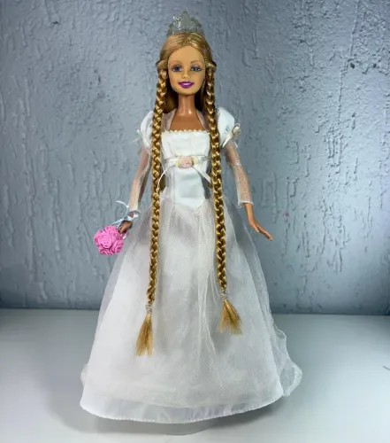 mattel boneca barbie rapunzel noiva filme 2005 coroa acende original antiga coleção 