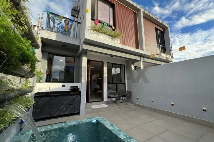 Casa à venda nos Ipês | Porteira Fechada | 3 Quartos | Piscina | R$ 675 Mil