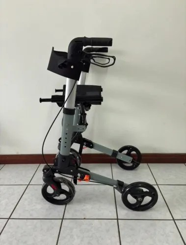 Andador Premium 4 Rodas SC303 Hidrolight