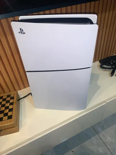 Ps5 com 2 controles